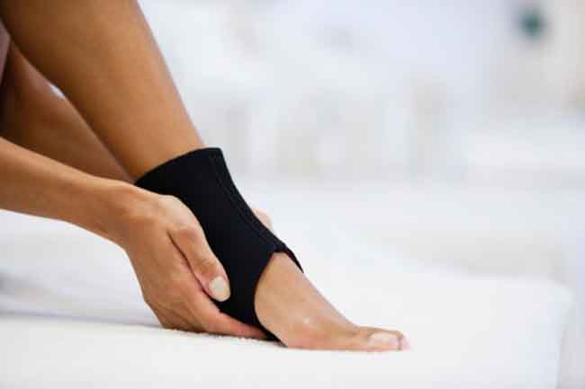 effective-tips-for-relief-from-heel-pain-in-hindi